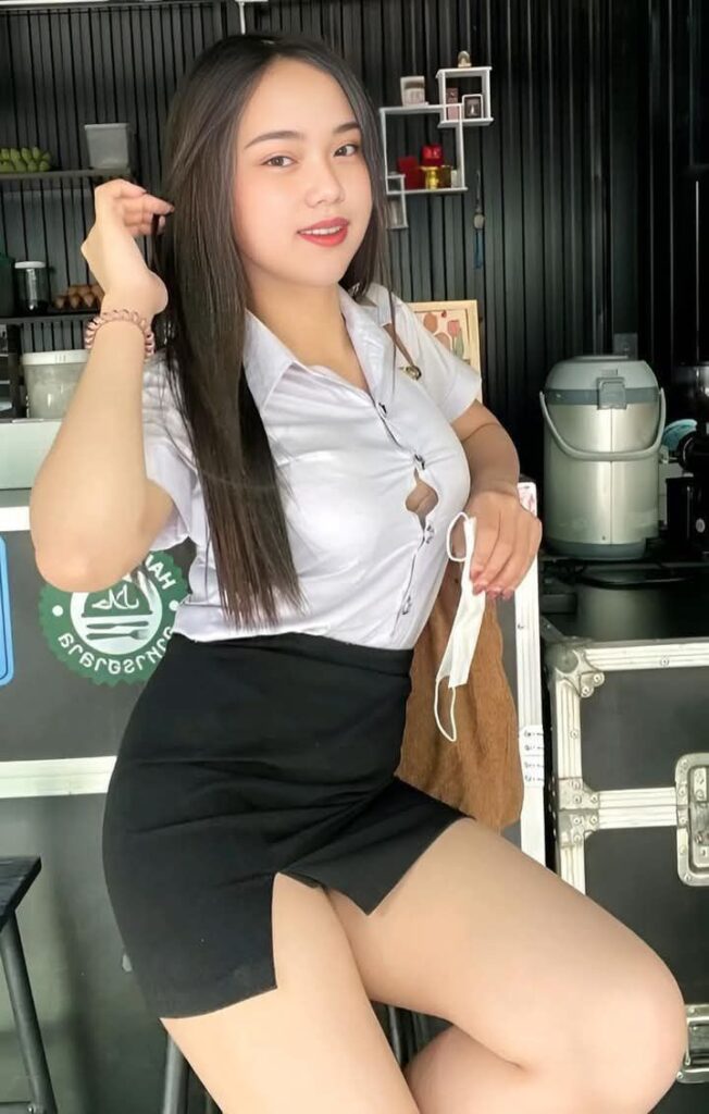 Percintaanku Berawal dari Guru Private