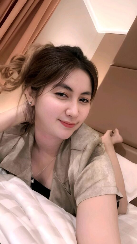 Gejolak Birahi Mamang si Tukang Sayur