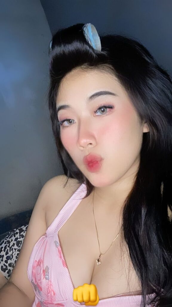 Pembantu Yang Jago